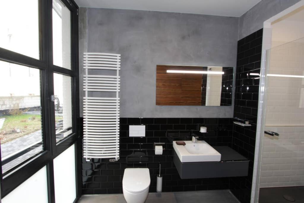 Apartment Stylisches Loft-apartment Mitten In *